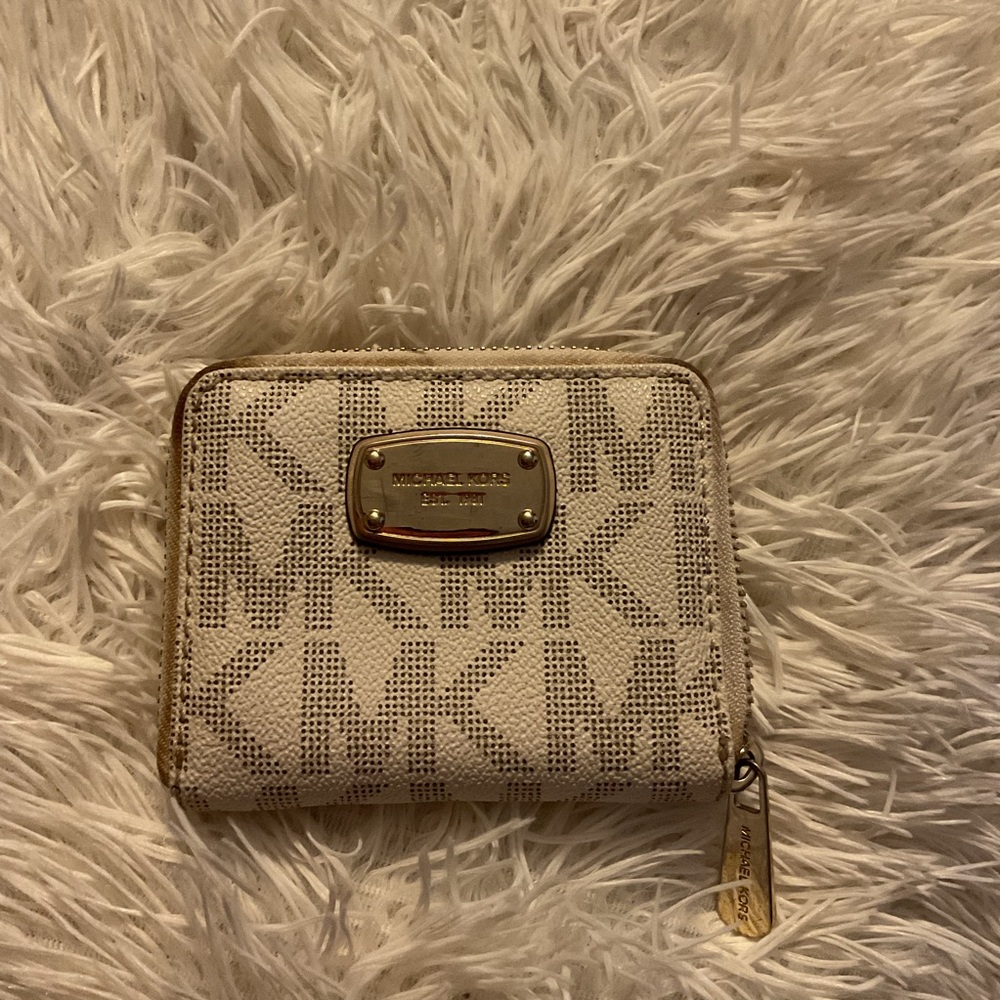 Michael Kors Monogram Beige Wallet
